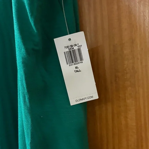 Old Navy Green Sleeveless Flowy Tshirt Dress - Picture 3 of 6